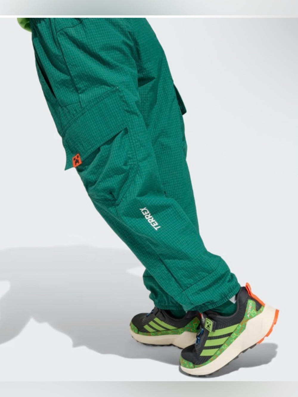 NWT! ADIDAS MINECRAFT TERREX CLIMA365 CARGO PANTS KIDS, sz S - Picture 3 of 8